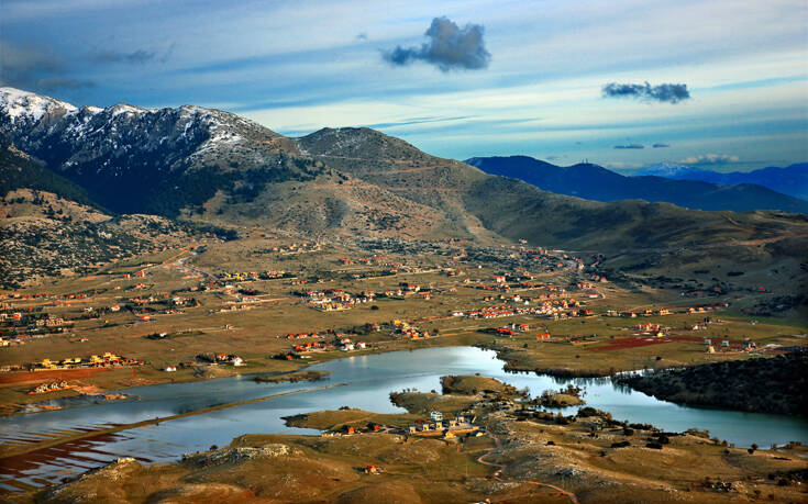 Η άγνωστη εποχιακή λίμνη του Παρνασσού – Newsbeast