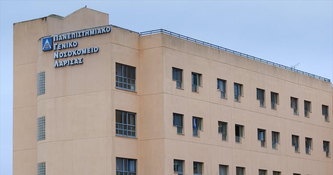 Υπέγραψε τη σύμβαση με το Γενικό Νοσοκομείο Λάρισας ο βουλευτής ΚΚΕ Γ. Λαμπρούλης