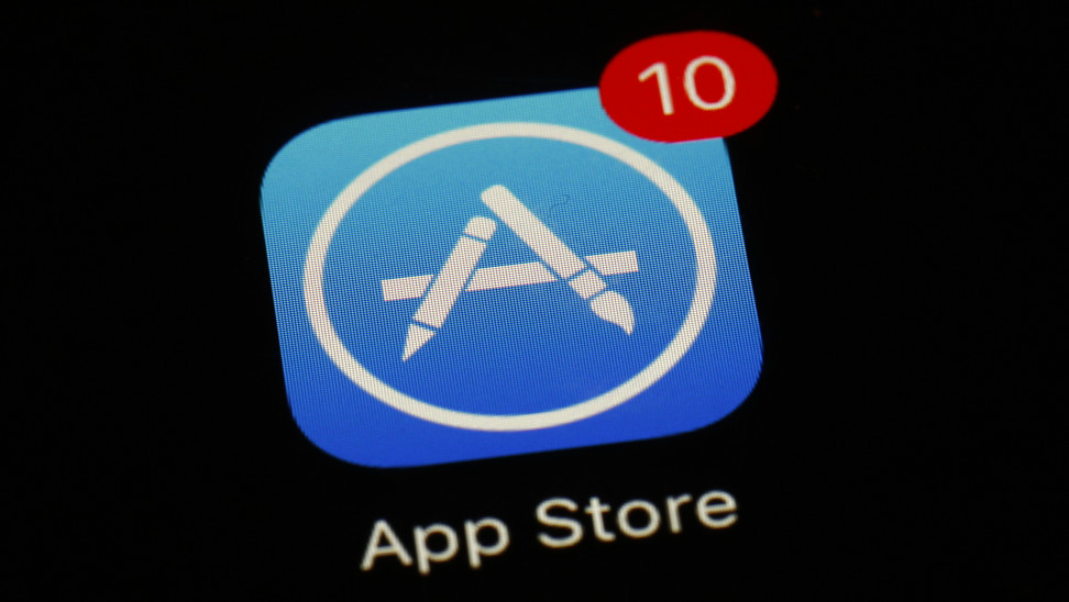 Μετά την Google, Apple και Amazon αφαιρούν την υπηρεσία Parler από App Store