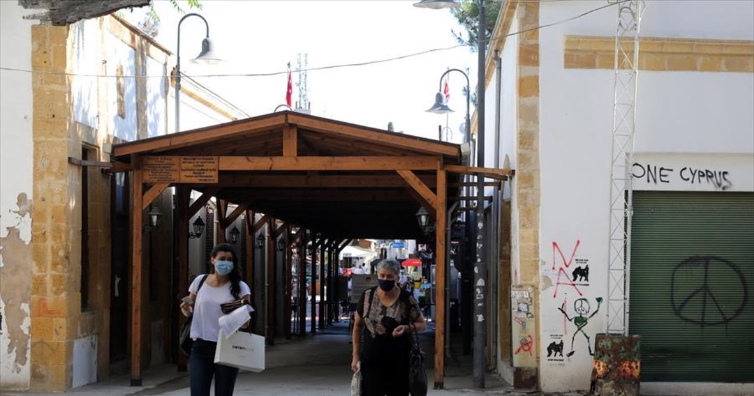 Τρεις θανάτους και 446 νέα κρούσματα το τελευταίο 24ωρο