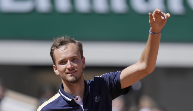 Ο Μεντβέντεφ κατέκτησε το Rogers Cup, επιβλήθηκε με 2-0 του Οπέλκα