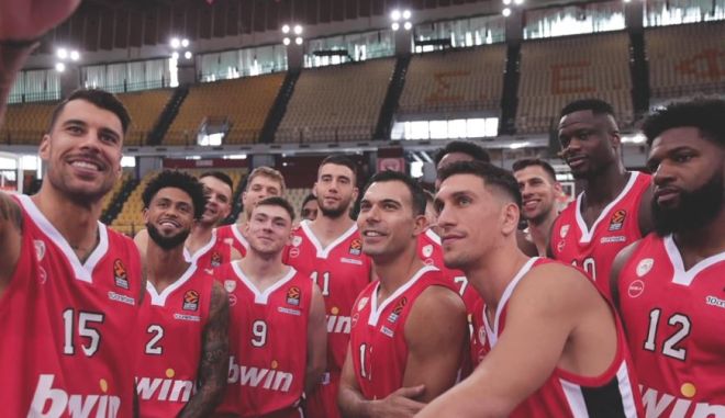 Απολαυστικό Backstage video από τη Media Day του Ολυμπιακού!