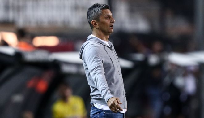 Λουτσέσκου: “Οι παίκτες μας έκαναν φανταστική προσπάθεια, πρέπει να είμαστε ενωμένοι”