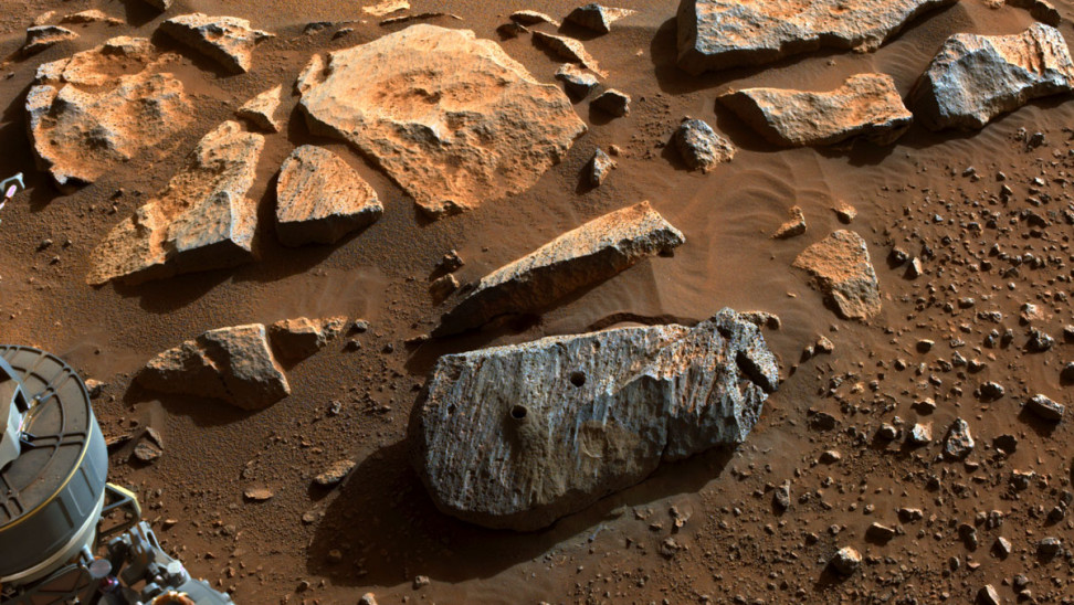 NASA: Μακρόχρονη έκθεση σε νερό «μαρτυρούν» τα πρώτα δύο πέτρινα δείγματα από τον Άρη
