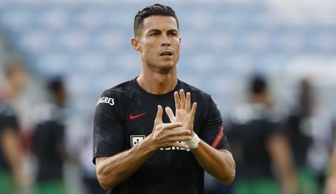 Ο Σάντος έδωσε άδεια στον Ρονάλντο να επιστρέψει στο Μάντσεστερ για να προλάβει το παιχνίδι με τη Νιούκαστλ