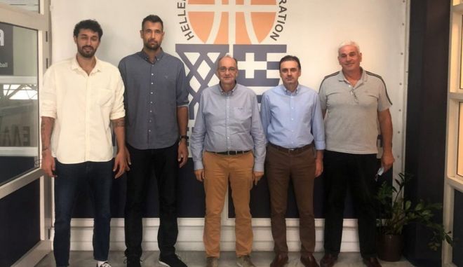 ΕΟΚ: Ο Βαγγέλης Λιόλιος συναντήθηκε με μέλη του ΠΣΑΚ