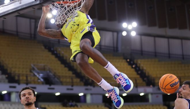 Απίθανη alley-oop συνεργασία Μουράτου – Κάρτερ στο Λαύριο – Ντιζόν