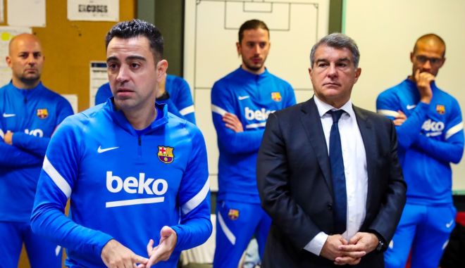 Μπαρτσελόνα: Η πρώτη προπόνηση του Τσάβι έγινε με έξι ποδοσφαιριστές της πρώτης ομάδας