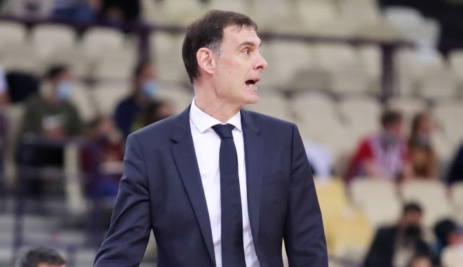 Μπαρτζώκας: “Ήμασταν πολύ υποτονικοί, δεν είμαι ευχαριστημένος από το αμυντικό μας παιχνίδι”