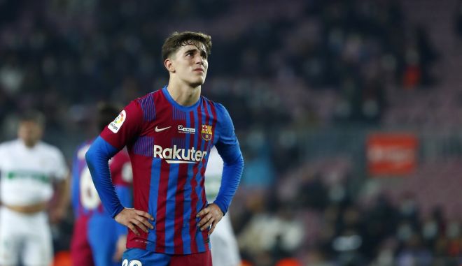 Η Mundo Deportivo αποκάλυψε τον τρομερό  λόγο που ο Γκάβι παίζει με λυμένα κορδόνια