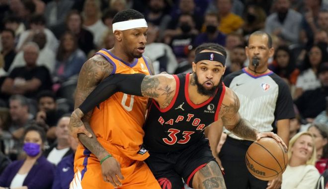 NBA: Οι Ράπτορς σόκαραν τους Σανς, νίκη με 117-112 στο Φοίνιξ με 42 πόντους του Τρεντ