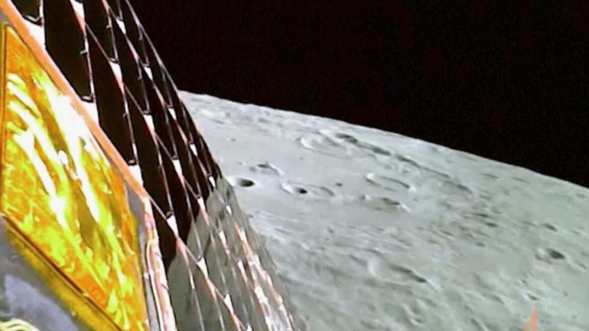 Σελήνη: Το ινδικό ρόβερ Chandrayan-3 ανίχνευσε χημικά στοιχεία στο νότιο πόλο