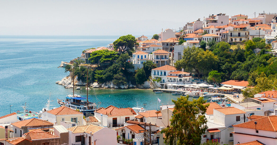 Πού θα πάνε οι Έλληνες το τριήμερο του Αγίου Πνεύματος