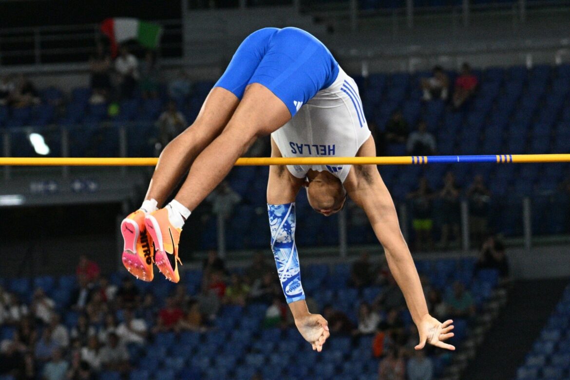 «Ασημένιος» στη Ρώμη ο τεράστιος Καραλής