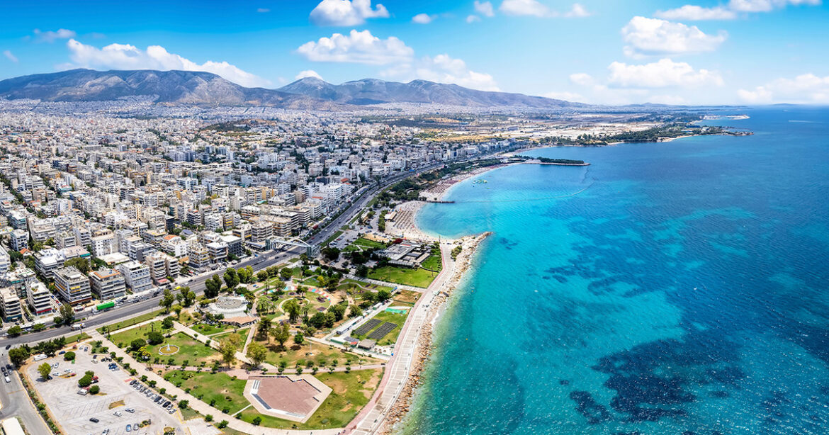 Η Αθηναϊκή Ριβιέρα εκτοξεύει τον τουρισμό της Αθήνας