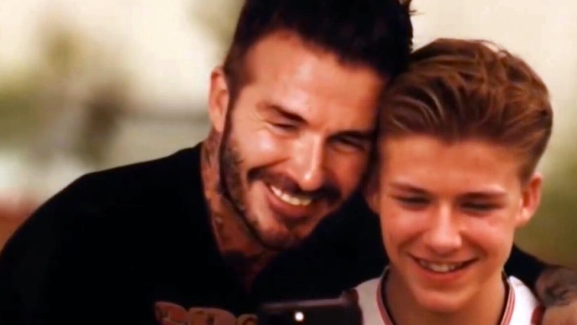 Οι celebrities συναντούν τον νεότερο εαυτό τους σε ένα απίθανο AI video