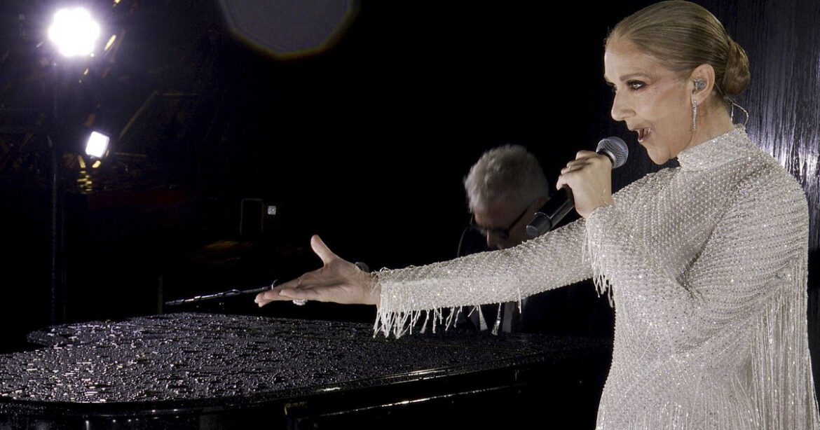 Yποκλίθηκε ο πλανήτης στη Celine Dion: Συγκλονιστική με δημιουργία Dior Haute Couture