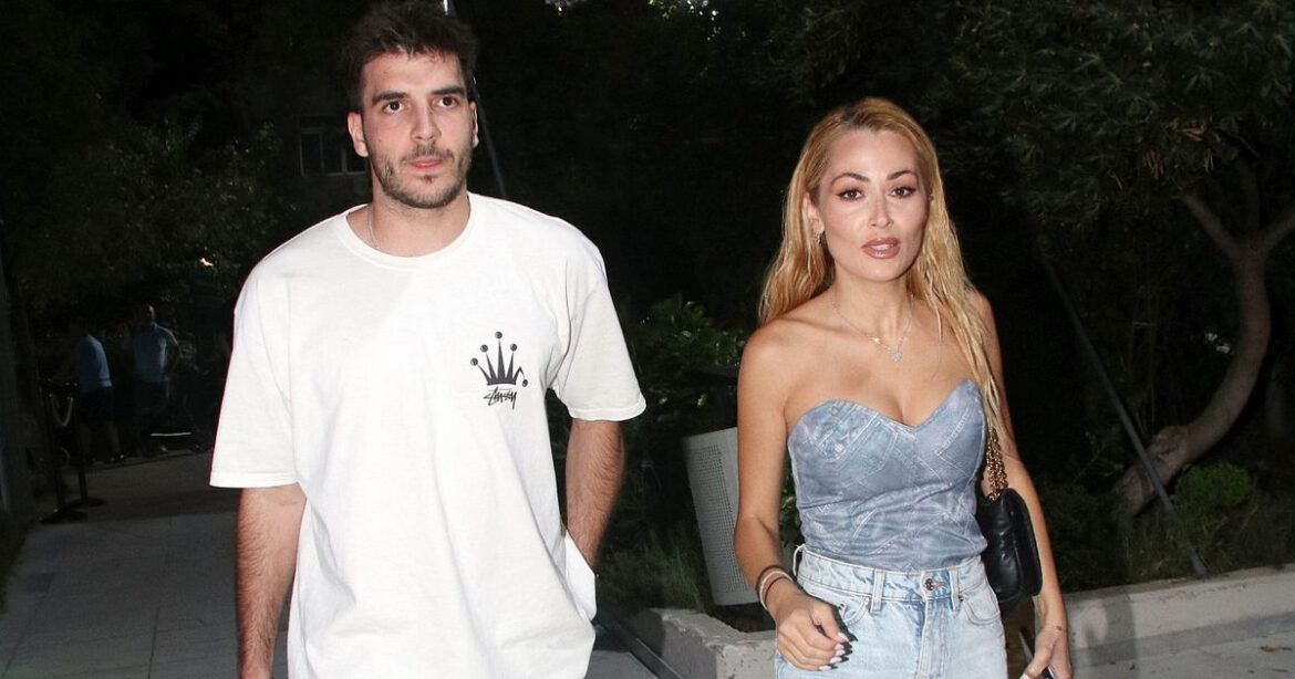 Φώτη Ιωαννίδη, ξέρουμε τι μάρκα είναι το εμβληματικό streetwear T-Shirt σου