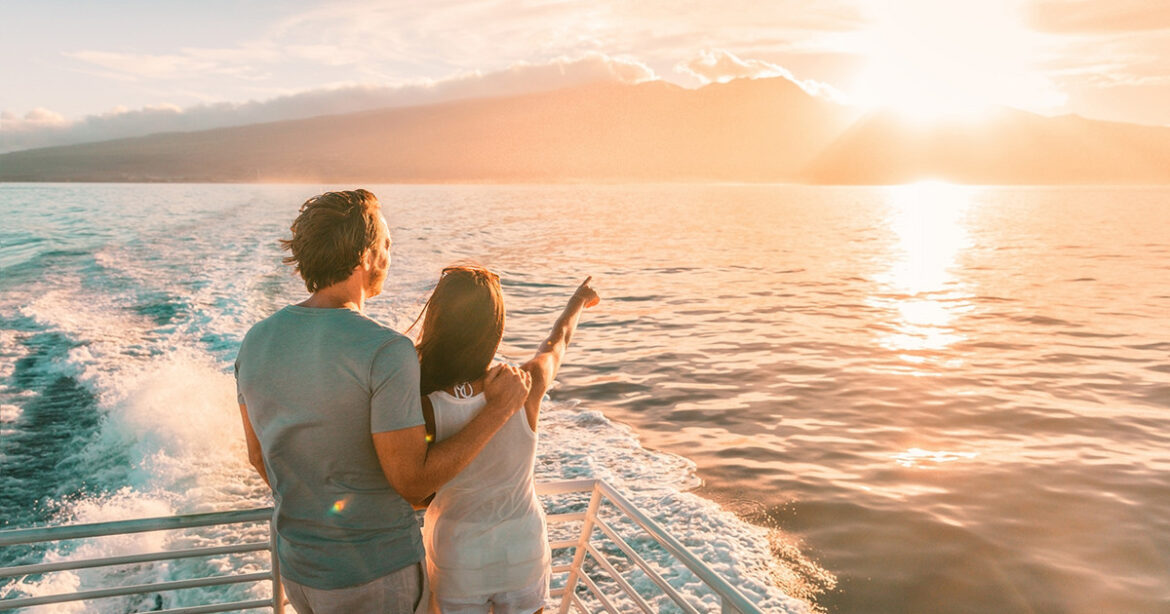 Το ταξίδι με πλοίο προς τα ελληνικά νησιά δεν είναι απλά ένας τρόπος μεταφοράς, αλλά μία απαράμιλλη εμπειρία