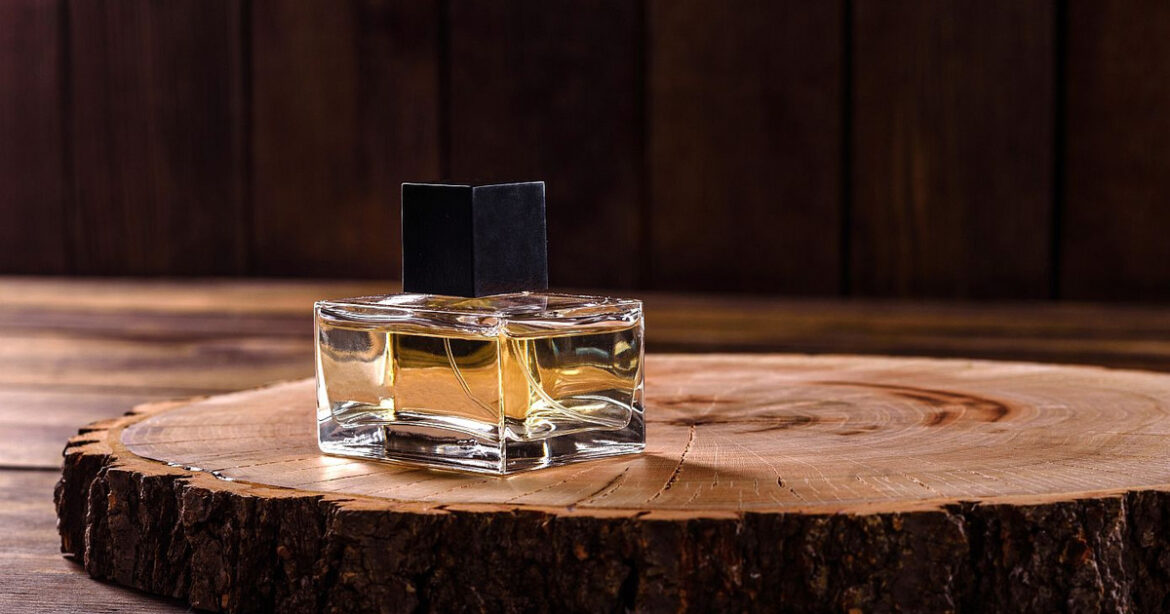 Τα ανδρικά αρώματα που, ναι, ταιριάζουν υπέροχα και στις γυναίκες