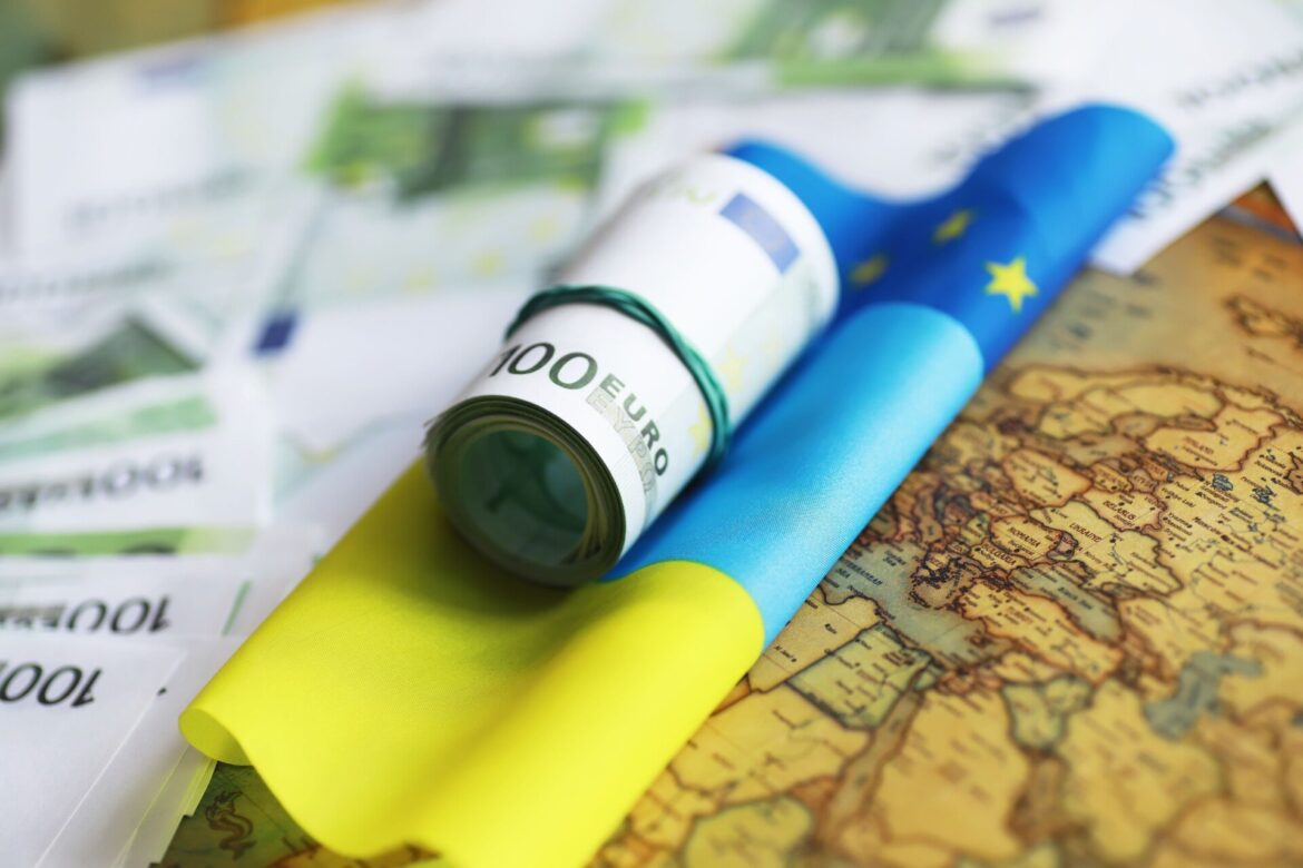 Πώς απετράπη την τελευταία στιγμή η χρεωκοπία της Ουκρανίας