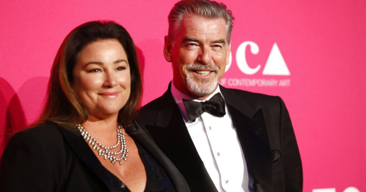 Ο Πιρς Μπρόσναν έκλεισε 23 χρόνια γάμου με τη σύζυγό του – Η ανάρτηση στο Instagram