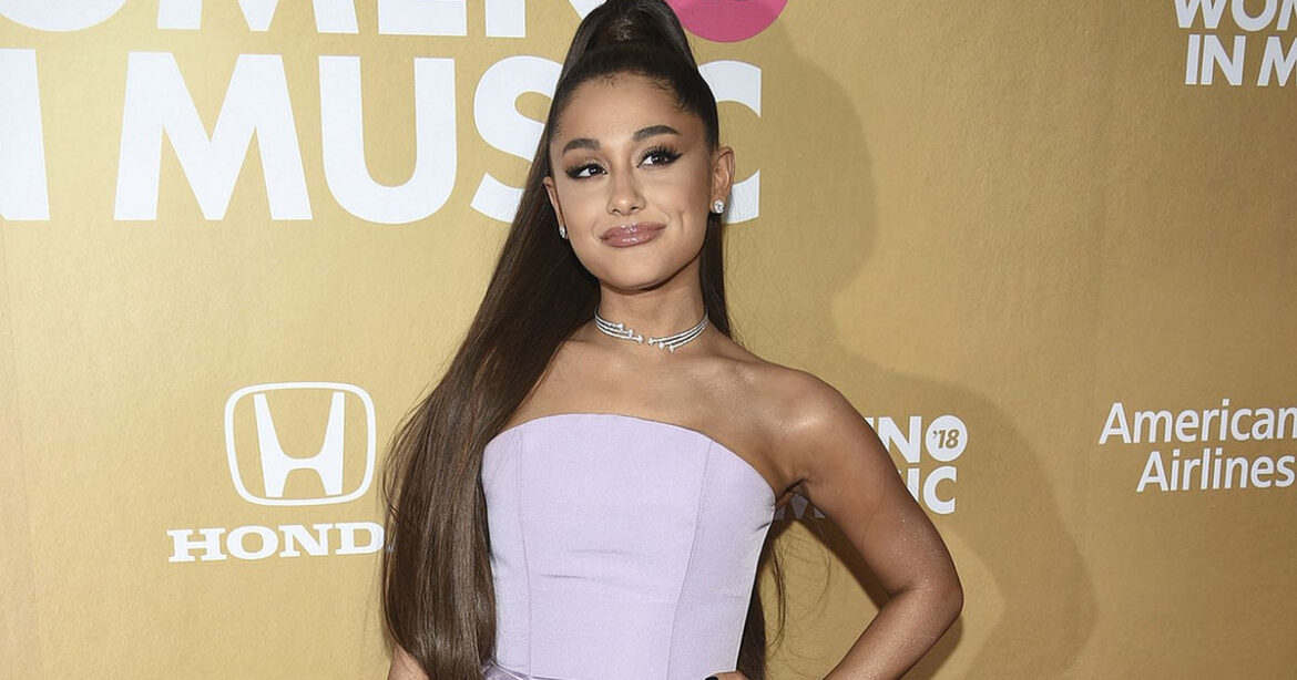 Θέλετε να πετύχετε την επική κοτσίδα της Ariana Grande; Μπορείτε σε 10 δευτερόλεπτα