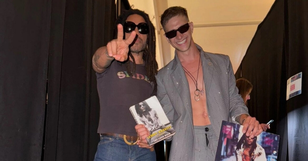 Ηλίας Μπογδάνος: Τα όνειρα βγαίνουν αληθινά – Η ανάρτησή του τραγουδιστή που άνοιξε τη συναυλία του Λένι Κράβιτζ, πλάι στο είδωλό του