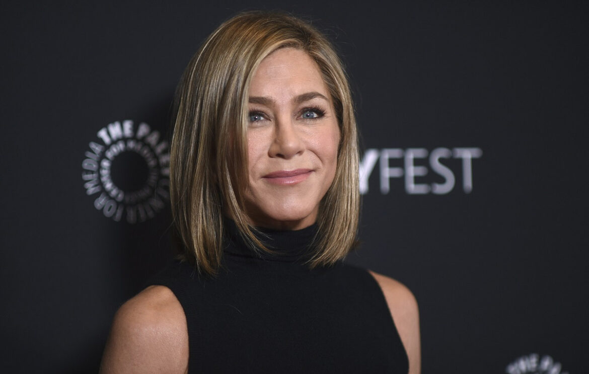 Τζένιφερ Άνιστον: Πρέπει να αγαπάμε το σώμα μας. Κάνει ό,τι καλύτερο μπορεί