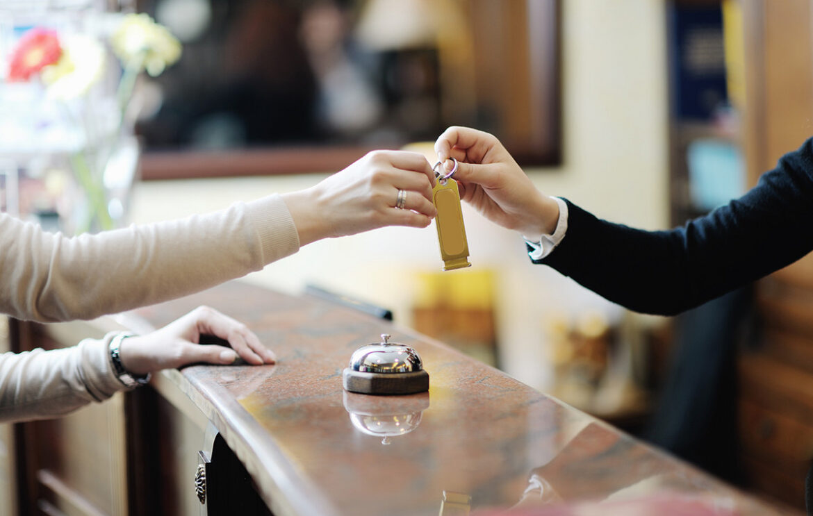 Με μέση πληρότητα 78% τα ξενοδοχεία της Αθήνας το 2024 – Σχεδόν στα 150 ευρώ η μέση τιμή δωματίου