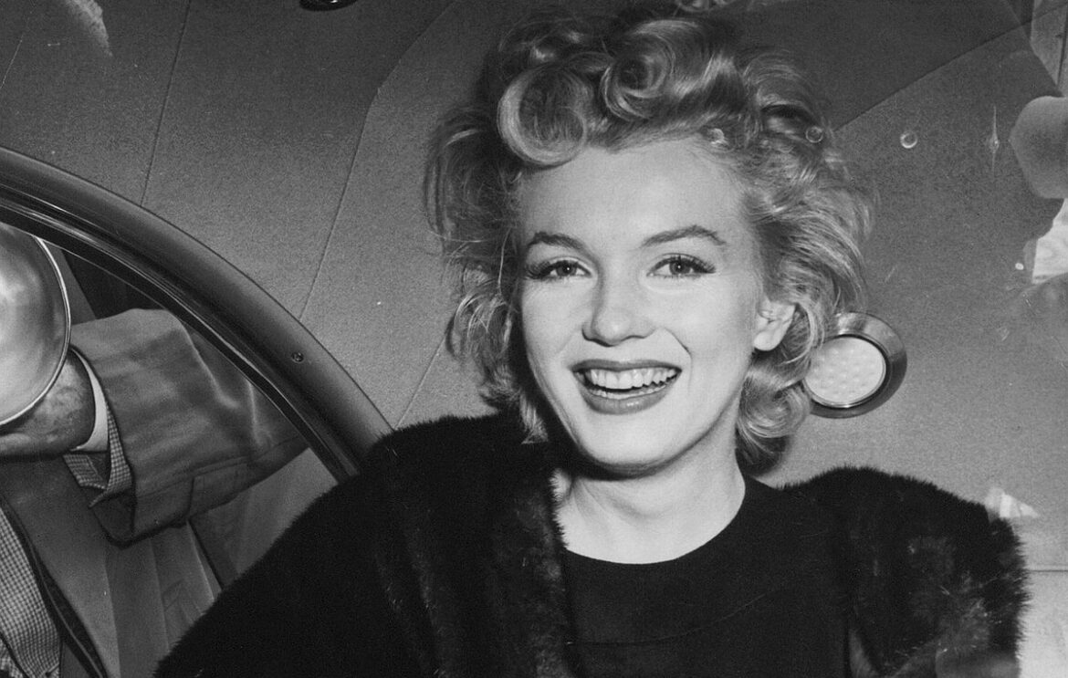Kι όμως, η Marilyn Monroe δεν φορούσε μόνο Chanel No.5 – Το γαλλικό άρωμα που επίσης αγαπούσε κυκλοφορεί ακόμη